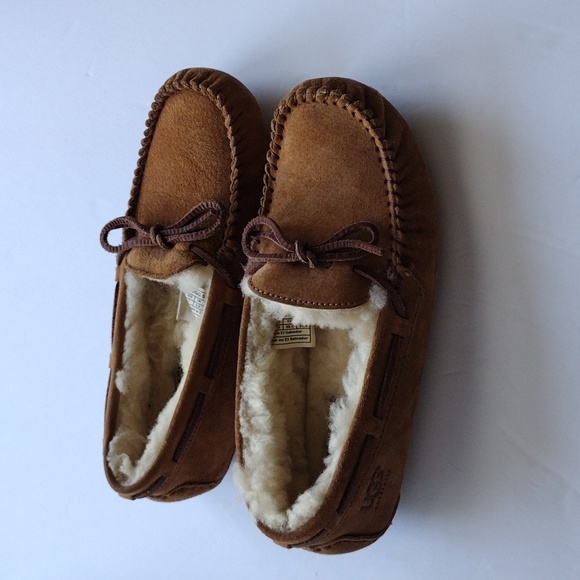 Ugg women 's Dakota slippers, Chestnut S 7. - Picture 2 of 9
